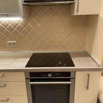 Сдается 1-комнатная квартира, 56 м²