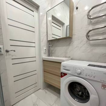 Продается 1-комнатная квартира, 43 м²