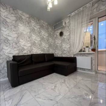 Продается 1-комнатная квартира, 43 м²