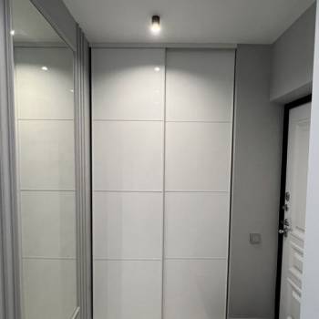 Продается 1-комнатная квартира, 42 м²