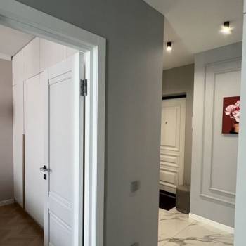 Продается 1-комнатная квартира, 42 м²