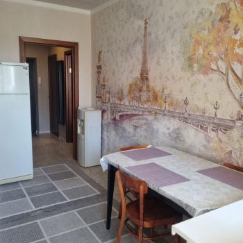 Сдается 1-комнатная квартира, 40 м²