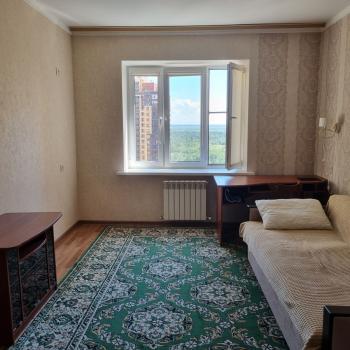 Сдается 1-комнатная квартира, 40 м²