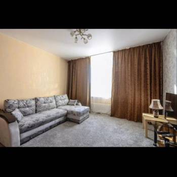 Продается 1-комнатная квартира, 36 м²