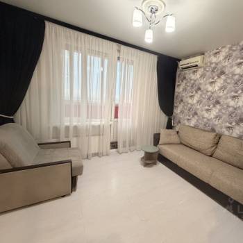 Сдается 1-комнатная квартира, 30 м²