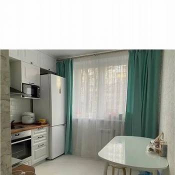 Продается 3-х комнатная квартира, 60,5 м²