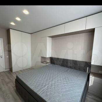 Сдается Многокомнатная квартира, 80 м²