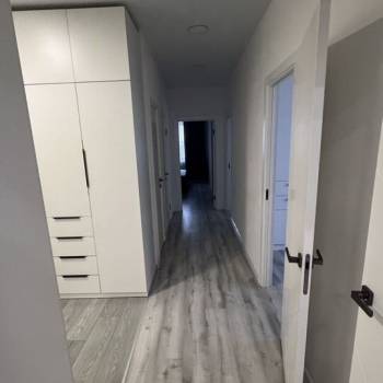 Сдается Многокомнатная квартира, 80 м²