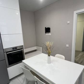 Сдается Многокомнатная квартира, 80 м²
