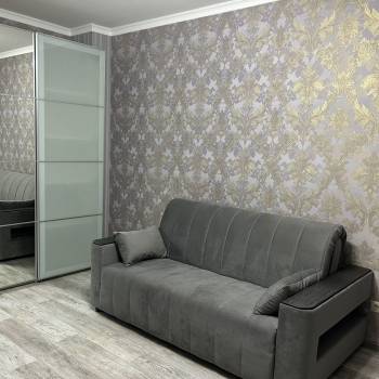 Сдается 1-комнатная квартира, 49,2 м²