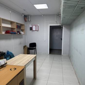 Продается Нежилое помещение, 19 м²