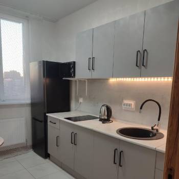 Сдается 2-х комнатная квартира, 65 м²