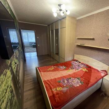Сдается Многокомнатная квартира, 64 м²