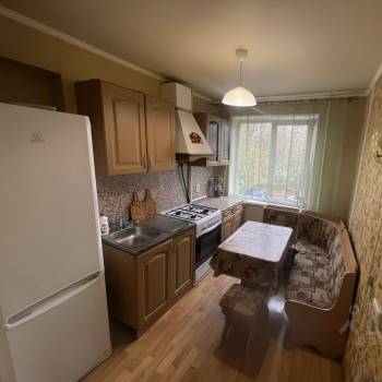 Сдается Многокомнатная квартира, 64 м²