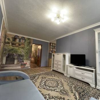 Сдается Многокомнатная квартира, 64 м²
