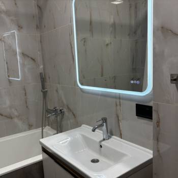 Продается 1-комнатная квартира, 50,7 м²
