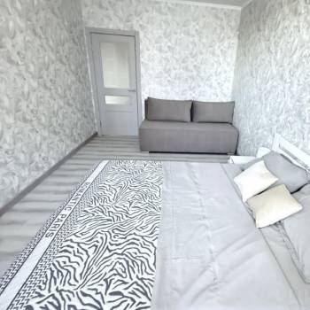 Сдается 1-комнатная квартира, 38 м²