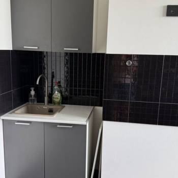 Сдается Многокомнатная квартира, 81,3 м²