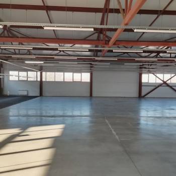 Сдается Нежилое помещение, 750 м²