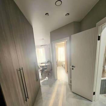 Сдается 1-комнатная квартира, 42 м²