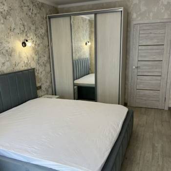 Сдается 1-комнатная квартира, 43 м²