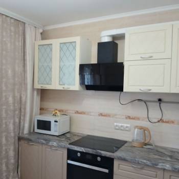 Сдается 1-комнатная квартира, 50 м²