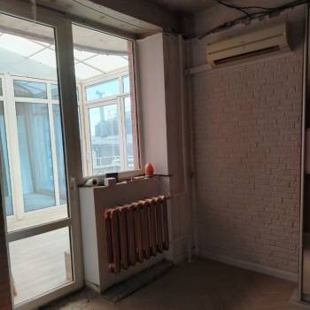 Продается 1-комнатная квартира, 61,8 м²