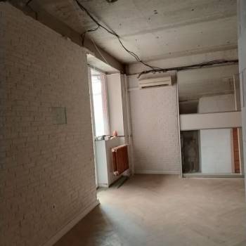Продается 1-комнатная квартира, 61,8 м²