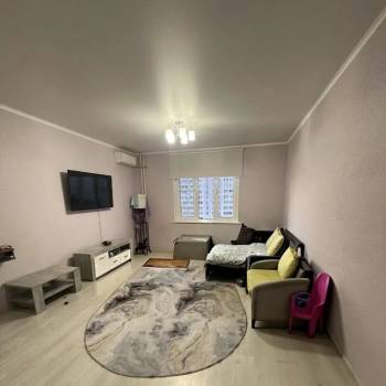 Сдается Многокомнатная квартира, 85 м²