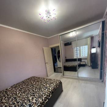 Сдается Многокомнатная квартира, 85 м²