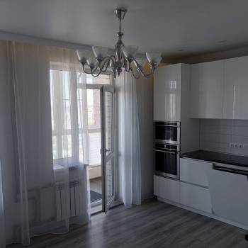 Сдается 2-х комнатная квартира, 60 м²