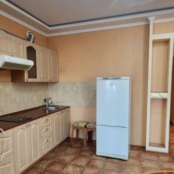Сдается 1-комнатная квартира, 46 м²
