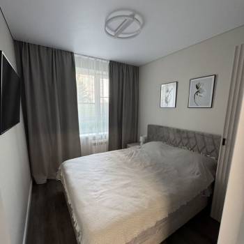 Сдается 1-комнатная квартира, 43 м²