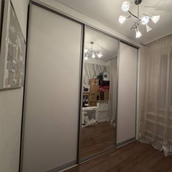 Продается Многокомнатная квартира, 74 м²