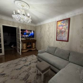 Продается Многокомнатная квартира, 74 м²