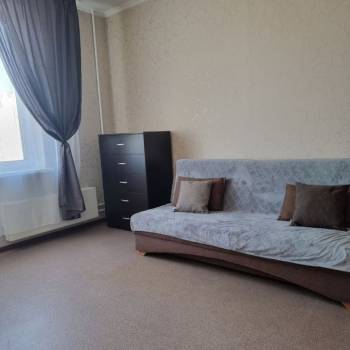 Сдается 1-комнатная квартира, 35,8 м²