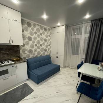 Сдается 1-комнатная квартира, 37 м²