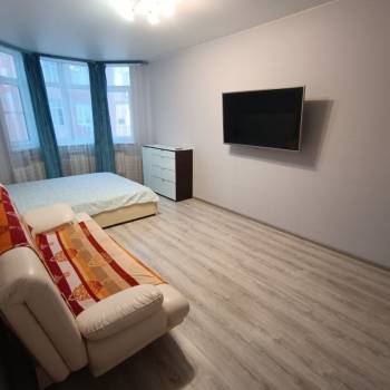 Сдается 2-х комнатная квартира, 60 м²