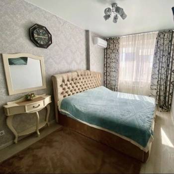Продается 1-комнатная квартира, 50 м²