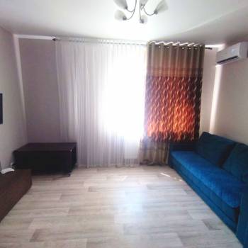 Сдается 2-х комнатная квартира, 56,4 м²
