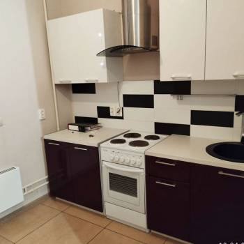 Сдается 1-комнатная квартира, 37 м²