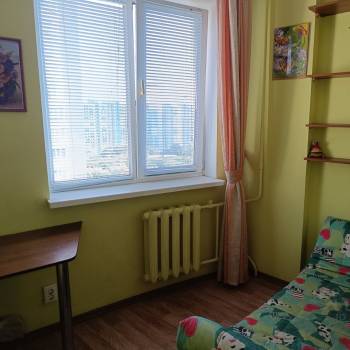 Продается 1-комнатная квартира, 45 м²