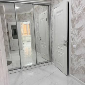 Сдается 1-комнатная квартира, 58 м²
