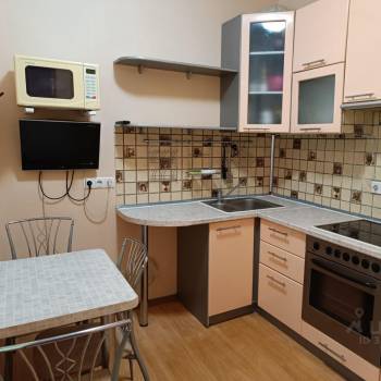 Сдается 1-комнатная квартира, 45 м²