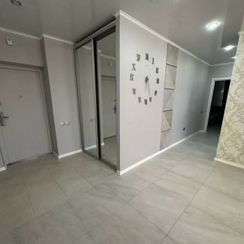 Сдается 2-х комнатная квартира, 72 м²