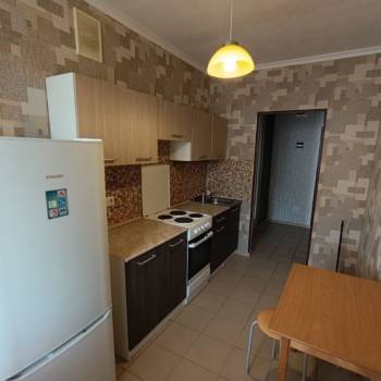 Продается 1-комнатная квартира, 35 м²