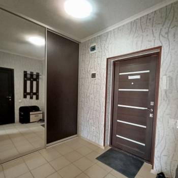 Продается 1-комнатная квартира, 35 м²