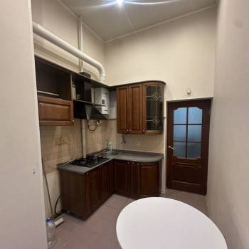 Сдается 2-х комнатная квартира, 65 м²