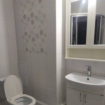 Продается 1-комнатная квартира, 49 м²