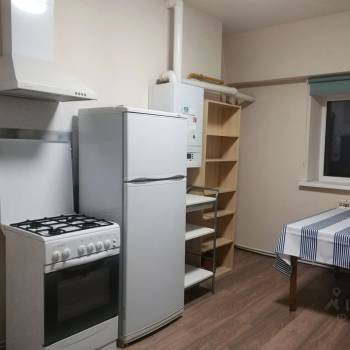 Продается 1-комнатная квартира, 49 м²
